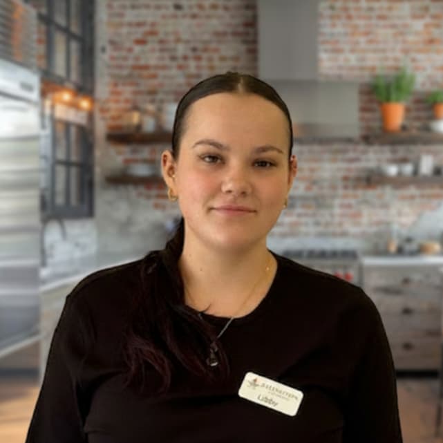 Libby Philips, Catering Associate