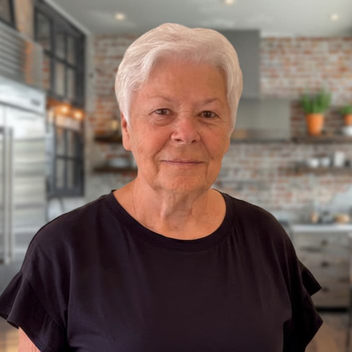 Mary Phaup, Catering Associate